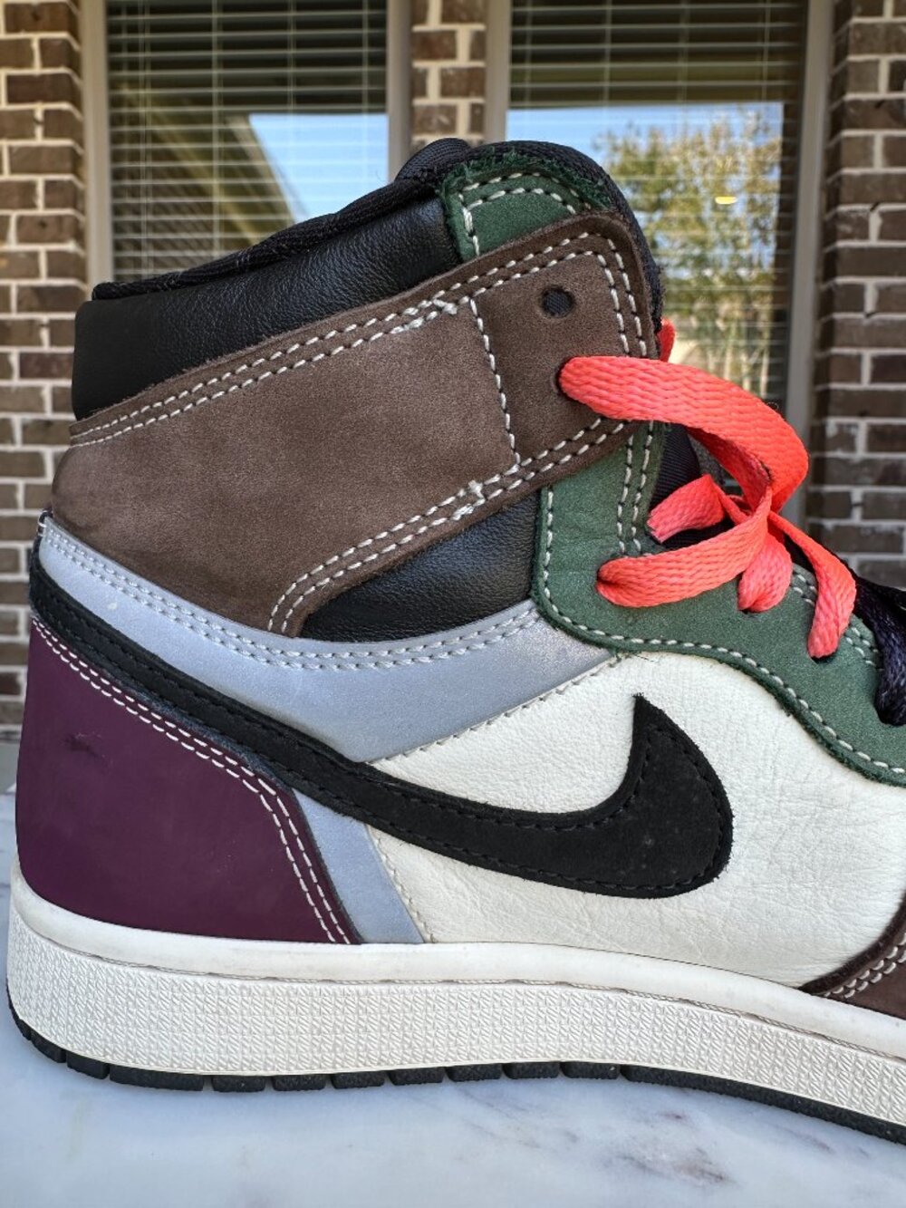 Nike Jordan 1 Retro High OG Hand Crafted Leather DH3097-001 Women 9.5 Men 8 - Picture 9 of 15